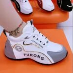 Giant hibiscus Apache autumn and winter sports leisure breathable and versatile soft sole invisible height-increasing shock absorbing shoes pair